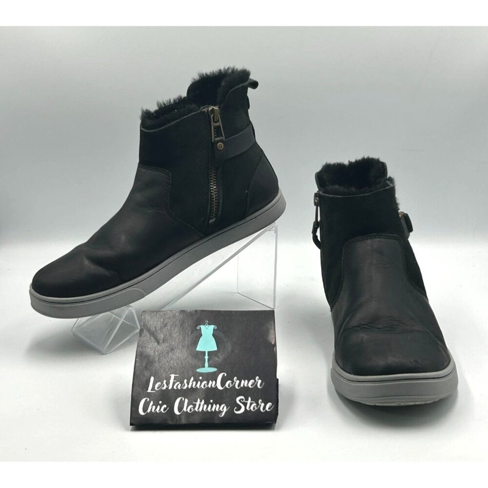 OluKai Women's Black Leather Fur-Lined Pehuea Hulu Ankle Boots Size 8 3140